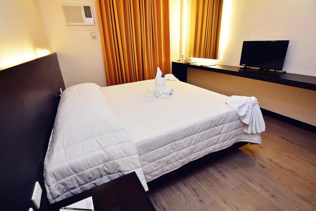 Citystate Asturias Hotel Palawan Puerto Princesa Kültér fotó