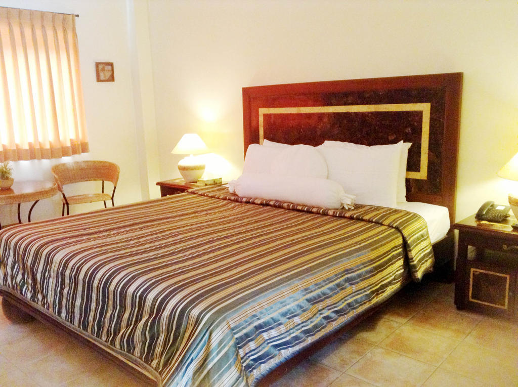 Citystate Asturias Hotel Palawan Puerto Princesa Kültér fotó