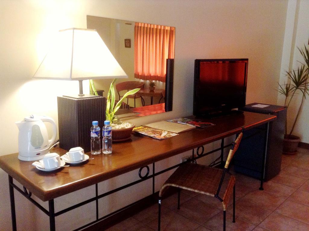 Citystate Asturias Hotel Palawan Puerto Princesa Kültér fotó
